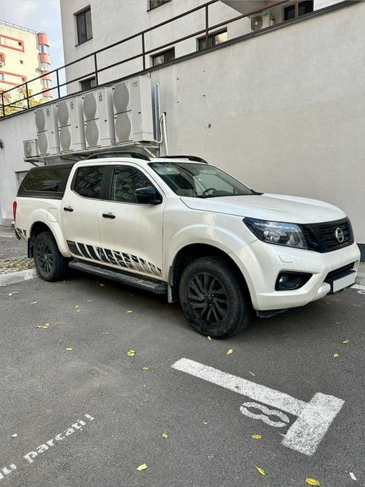 Nissan Navara NP 300 echipare N-Guard