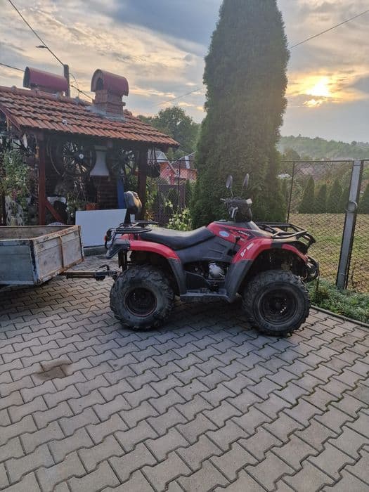 Vând linhai 300 neînmatriculat