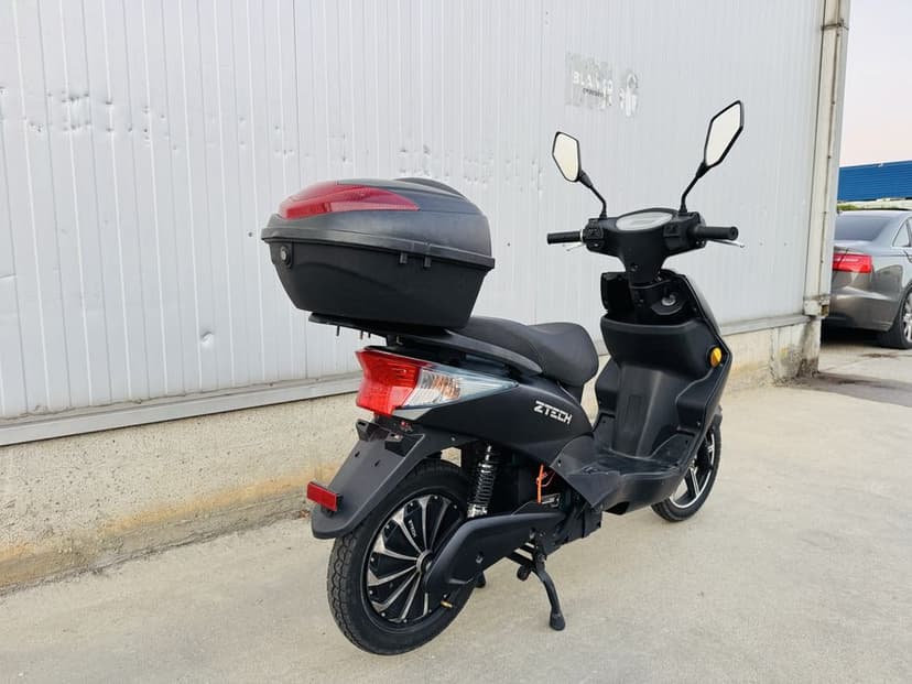 RATE FIXE fara avans, livrare Scuter electric ZTECH 25km/h fara permis