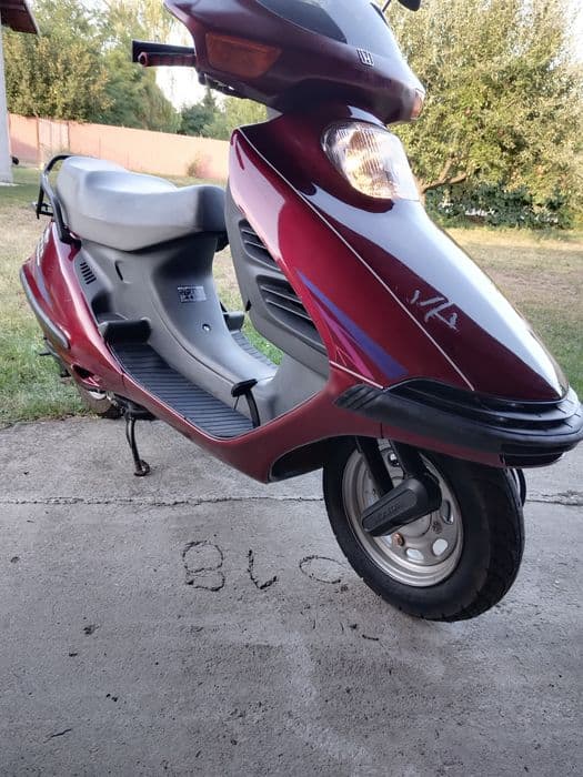 Vand un Exemplar de Honda Retroo de  125cc.
