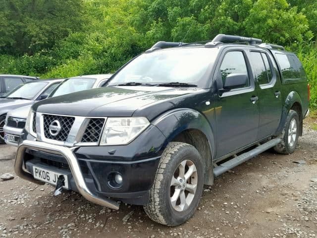 Dezmembrez Nissan Navara 2006 2.5.