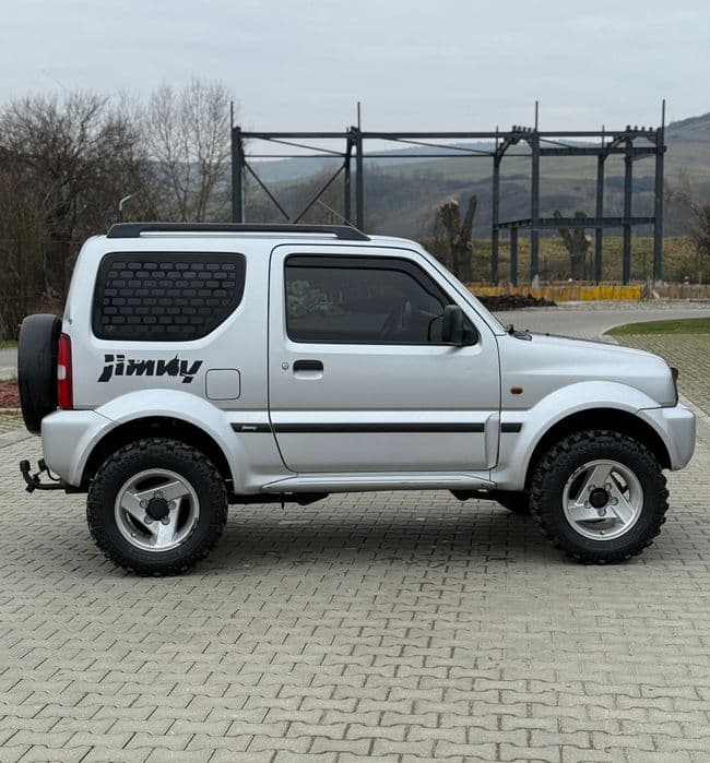 Vând Suzuki jimny automat !! Ac !!4×4,