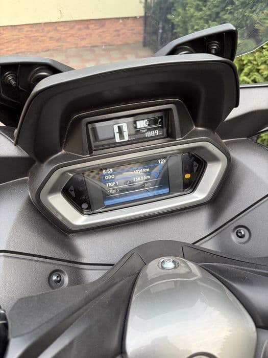 Yamaha XMAX 300 - TechMax