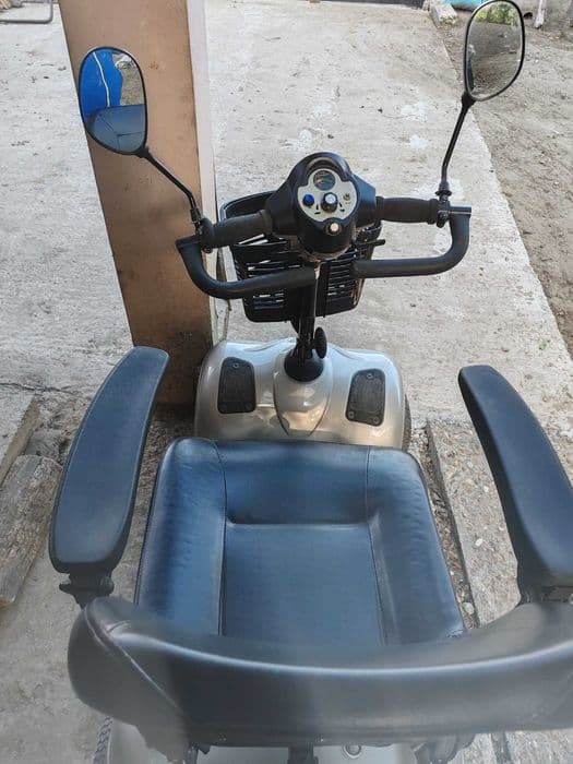 Vind Scuter Electric Batrini