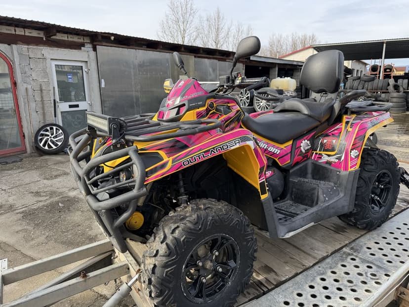 Can am outlander 650 cu nr negru