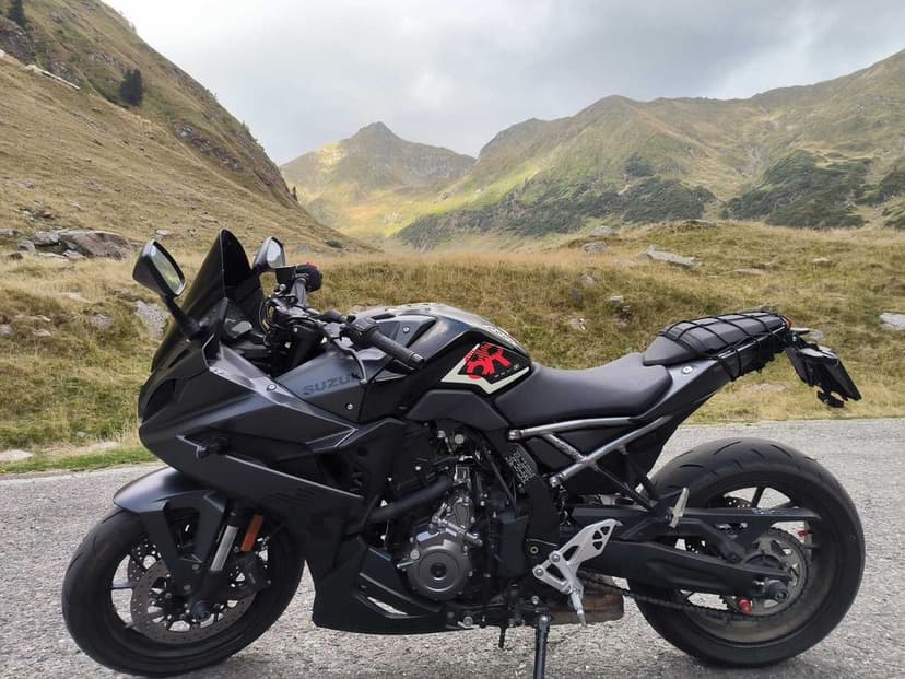Suzuki gsx 8R, an 2024