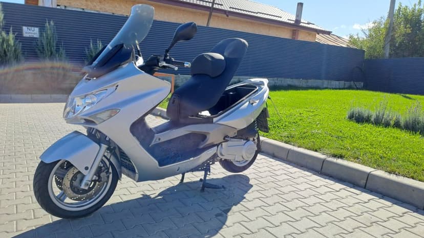 Scuter kymco xciting 250