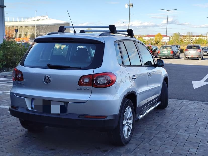 Vw tiguan 2 0 tdi manual 4x4 impecabila . RATE DOAR CU BULETINUL