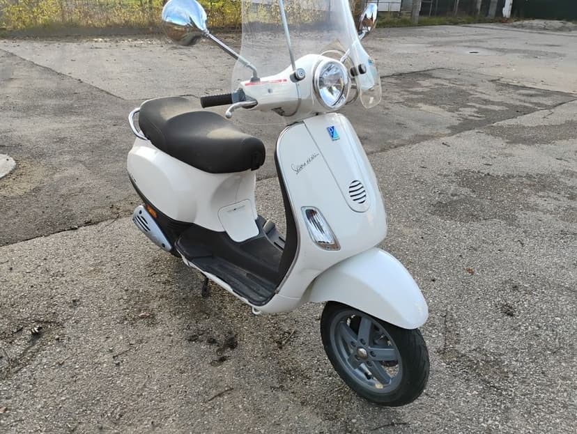 Piaggio Vespa lx50 2T