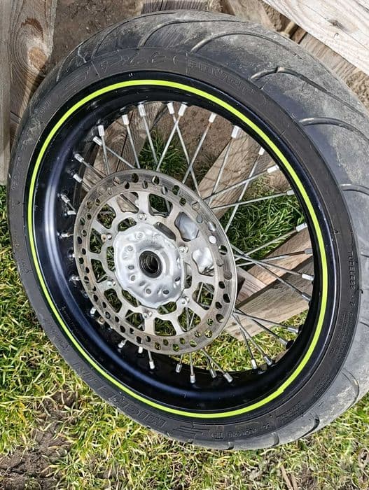 Roti supermoto Suzuki drz 400