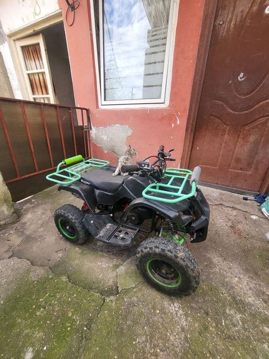 Vând ATV 49cc, foarte puțin folosit