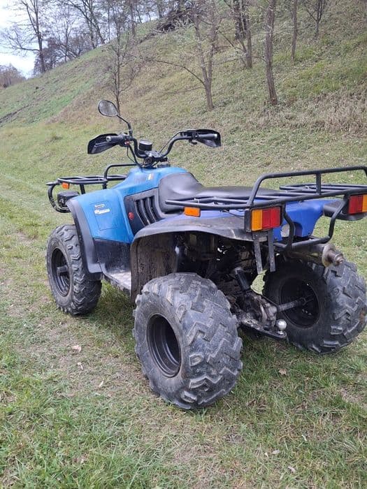 Vând atv linhai 300cc