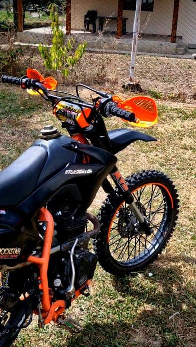 Cross kxd 150cc in stare foarte buna