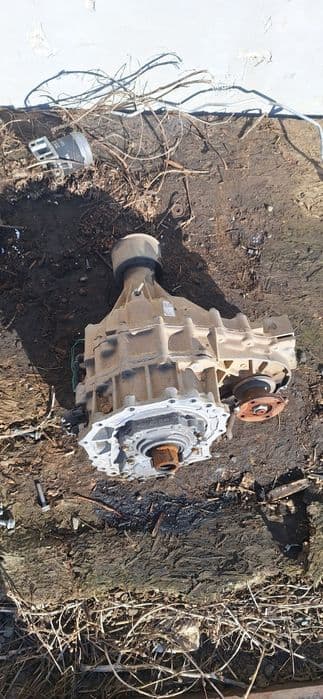 Cutie de transfer Nissan Navara 1997-2004  motorizare 2.5 diesel