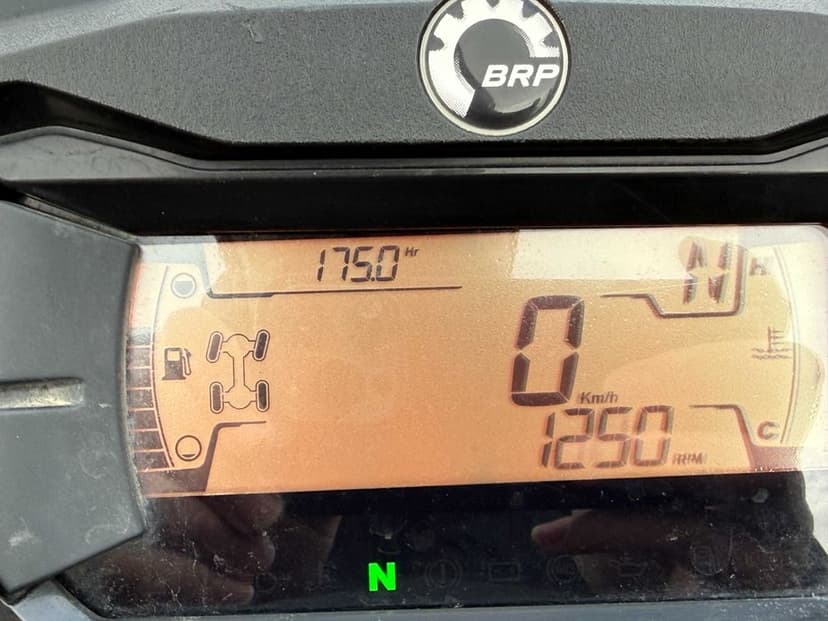 Vand Can Am Outlander 1000 R