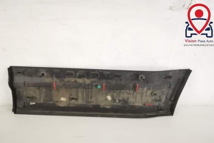 Bandou Ornament Usa Dreapta Spate Original In Stare Buna Land Rover  D