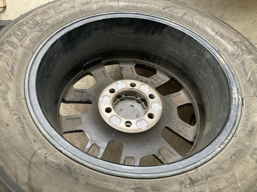 5 Roti complete Toyota Hilux noi