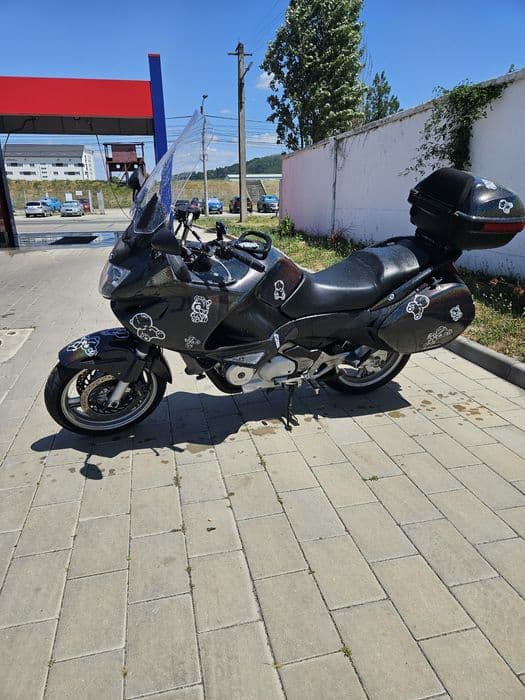 Schimb / Vand Honda Deauville NT700V
