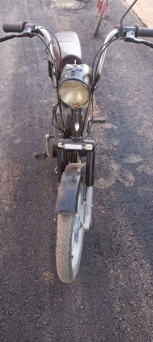 Vând Piaggio si 49cc