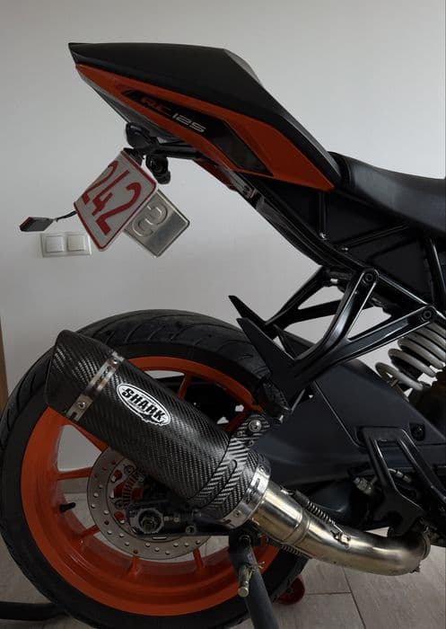 Vând KTM RC 125 2018 – fără accidente, full service KTM Germania