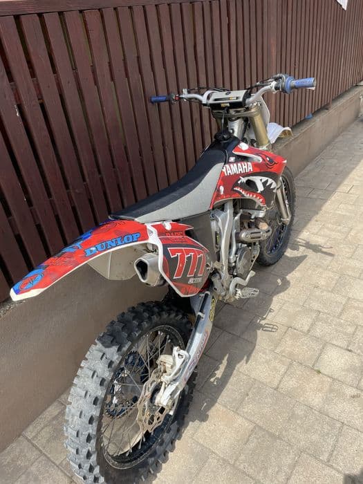 Vând cross yamaha yz450f