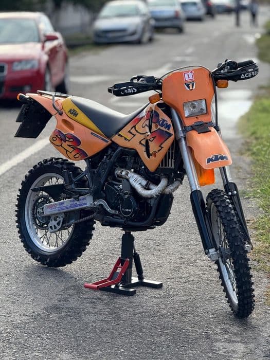 Vând KTM Lc4 620 Adventure Enduro/Înmatriculat/Pornire buton 1950€neg!
