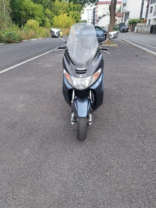 Suzuki Burgman inmatriculat