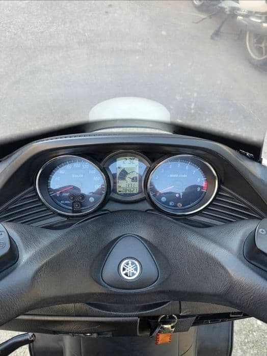Yamaha Majesty 400 2011 INJECTIE proprietar