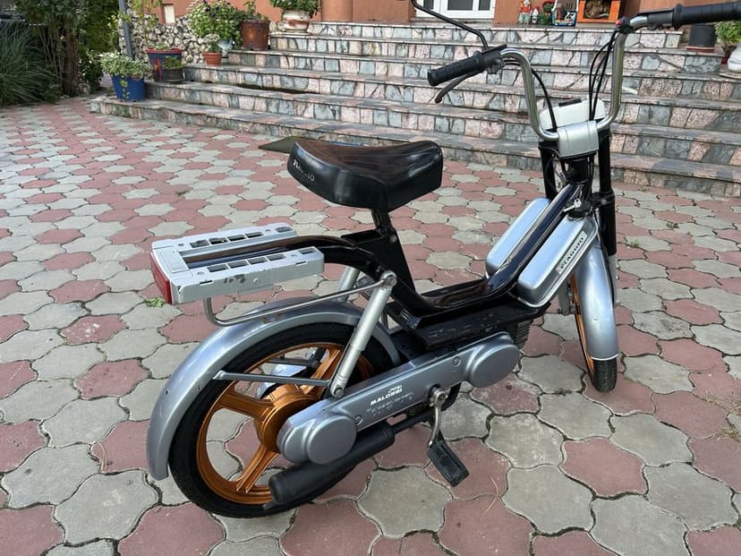 Moped Piaggio Bravo 49cc