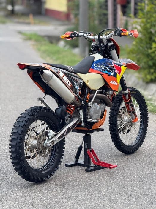 Vand KTM 450 EXC Enduro înmatriculat Nr negru/Pornire buton/2999€neg!