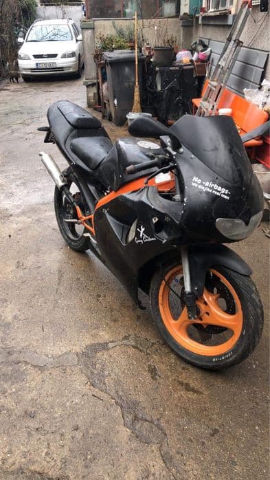 Vand scuter/moped/Motocicleta aprilia RS 50