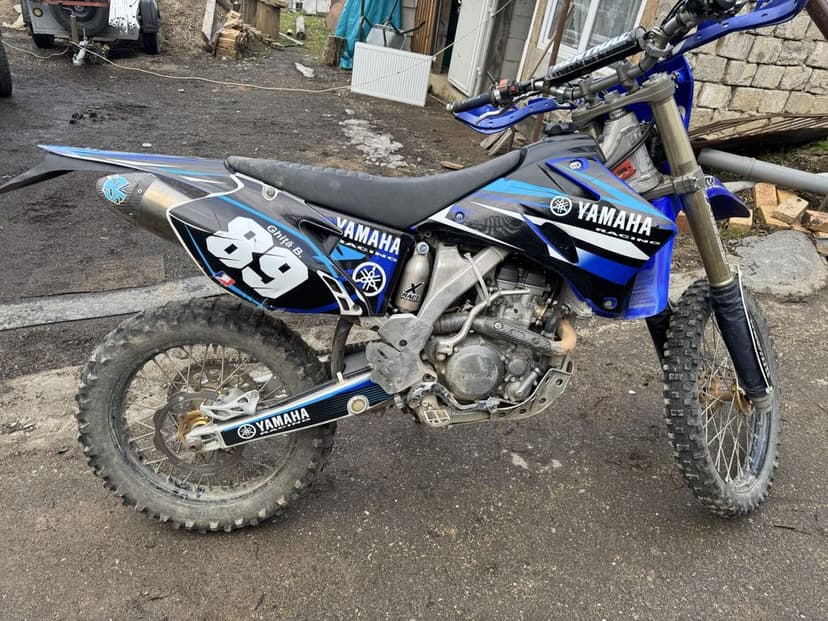 Motocicleta enduro de vanzare