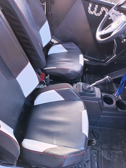 UTV Polaris RZR 1000