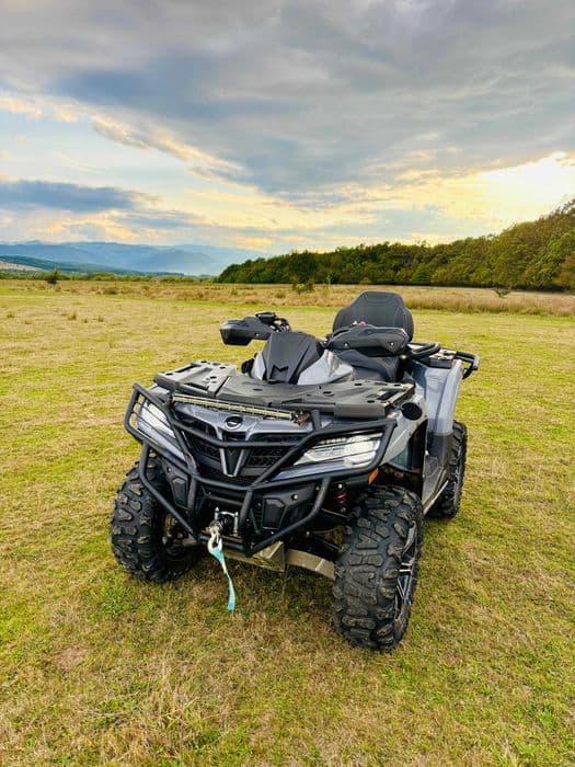 Vând ATV CF Moto 850 XC  , numere negre E 5 . Stare foarte buna!