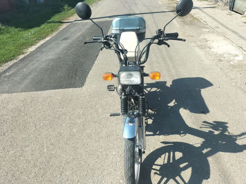 De vânzare betoniera moped stâlpi de gard