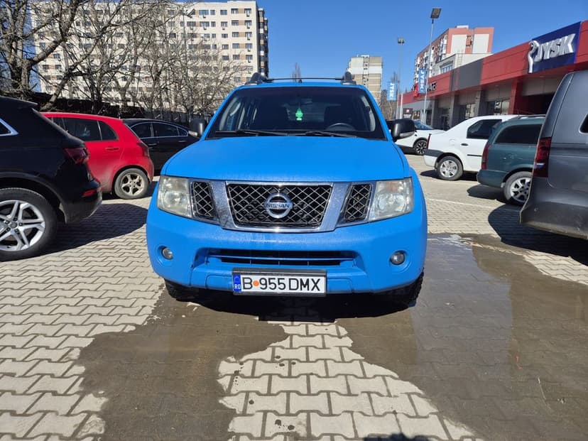Vand Nissan Navara d40