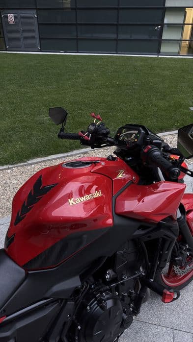 Kawasaki z650 50th anniversary special edition