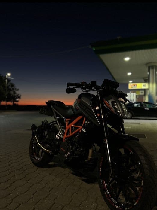 Ktm duke 125  an 2021