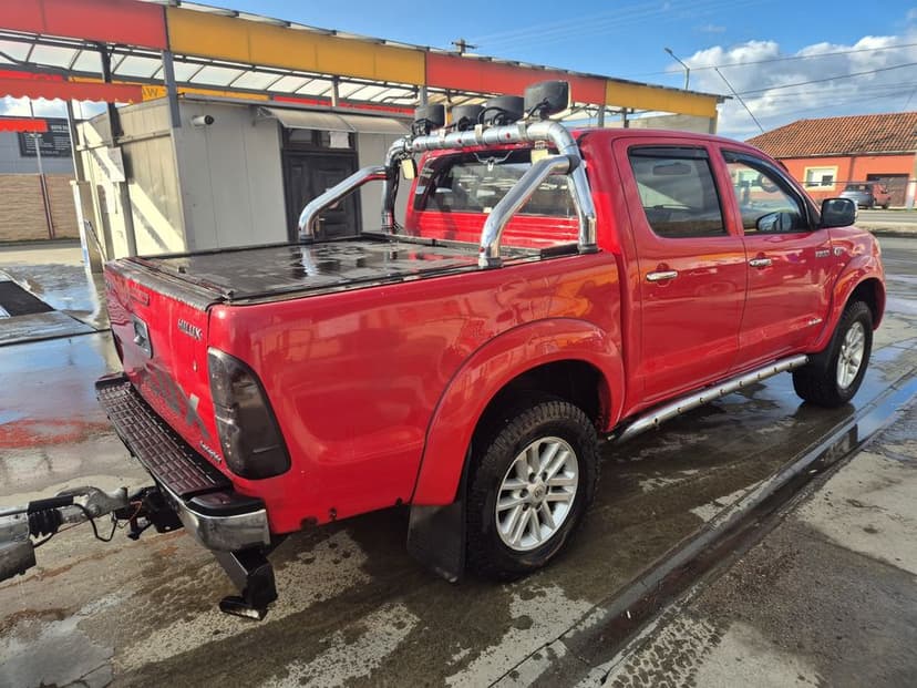 Dezmembrez Toyota Hilux 2006-2016 3.0 Manuala
