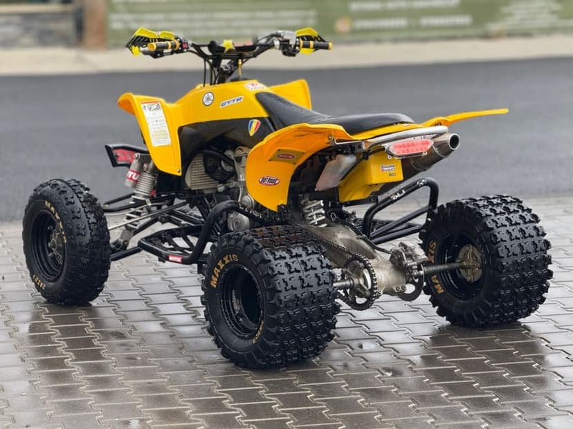 Vând Yamaha YFZ 450 SE(Anniversary edition) Impecabil/Preț:4350€neg!