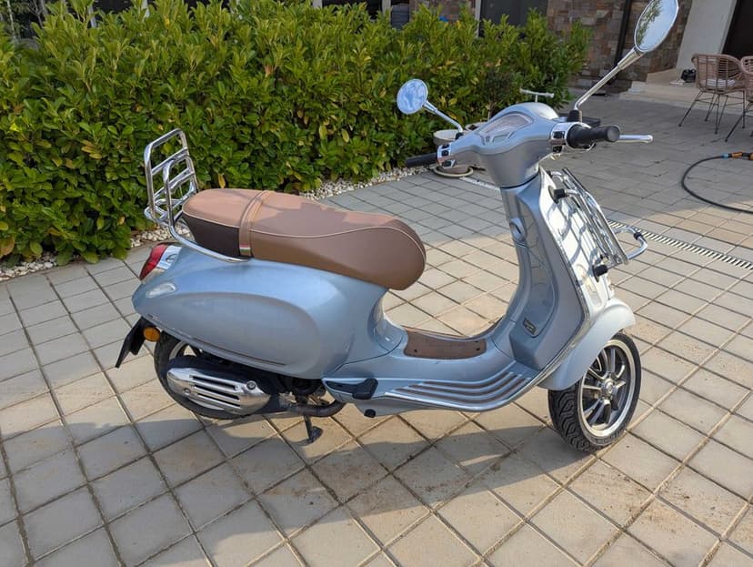 Vespa Pic Nic 50cc 2023. State excelenta