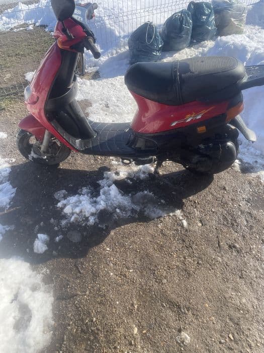 Scuter de vanzare 700 lei sau schimb