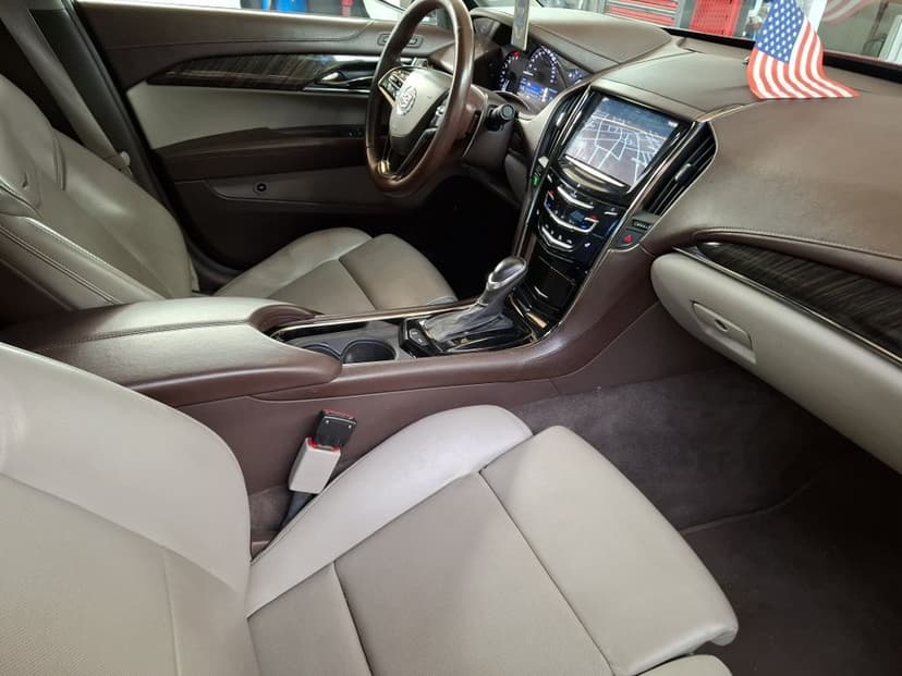 Cadillac ATS 2.0 Turbo 300cp 2013 proprietar