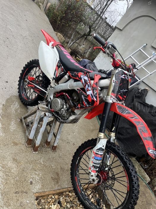 Motocicleta honda crf 250r