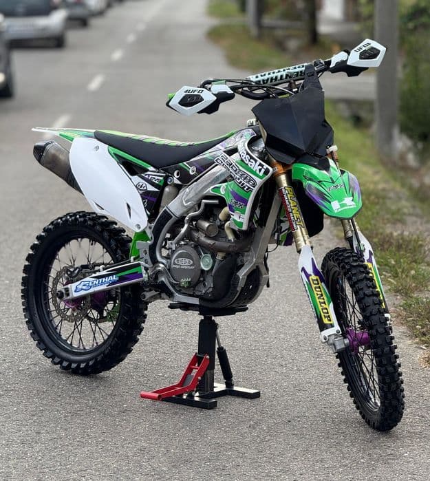 Vând Kawasaki KXF 450 2015 TUNING/Injecție/Mape 2850€ neg!