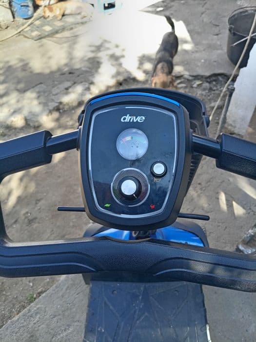 Vând scuter electric