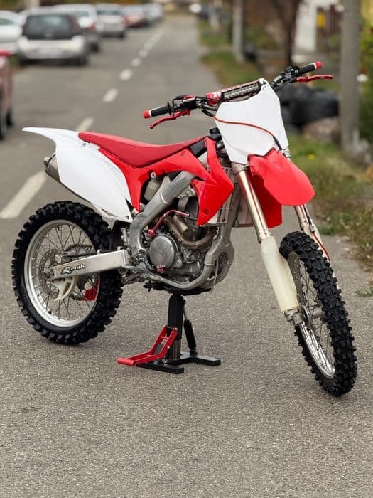 Vând Honda CRF 250R 2013 impecabil/Injecție/2650€neg!