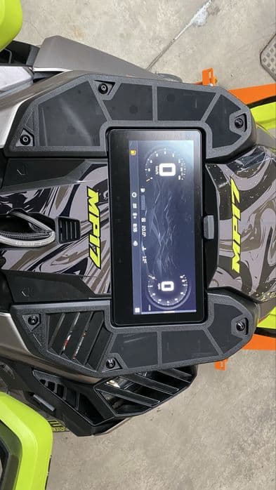 Snowmobile Ski Doo Summit X 850 E-TEC TURBO