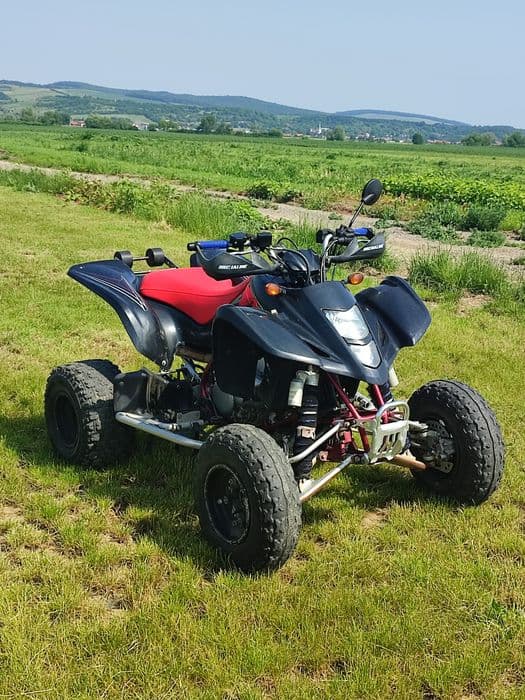 Se vinde ATV  Suzuki ltz400