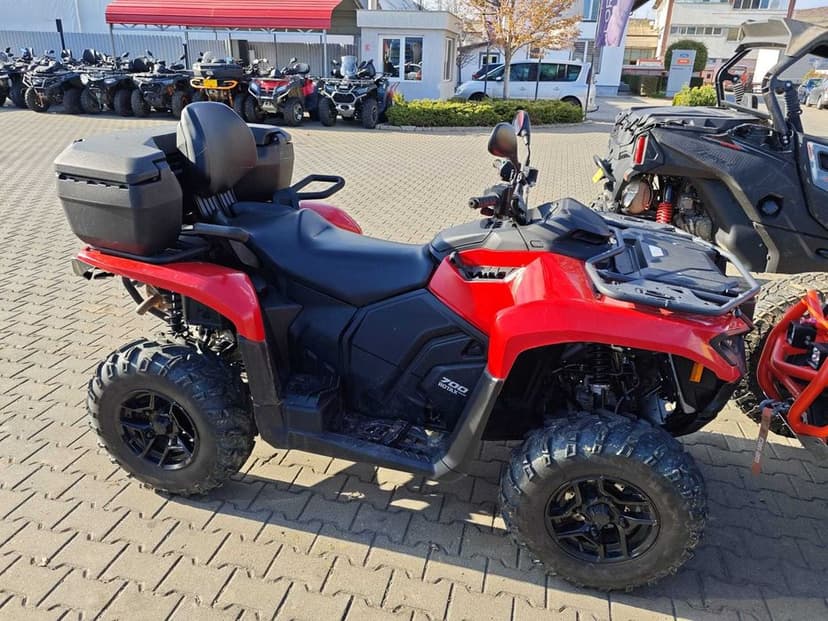 Can-Am Outlander MAX DPS 700